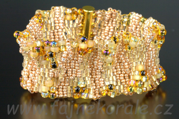 Magnetické zasunovací zapínání 5-řadé, 30x11 mm vč. oček, galva platina, 1 ks