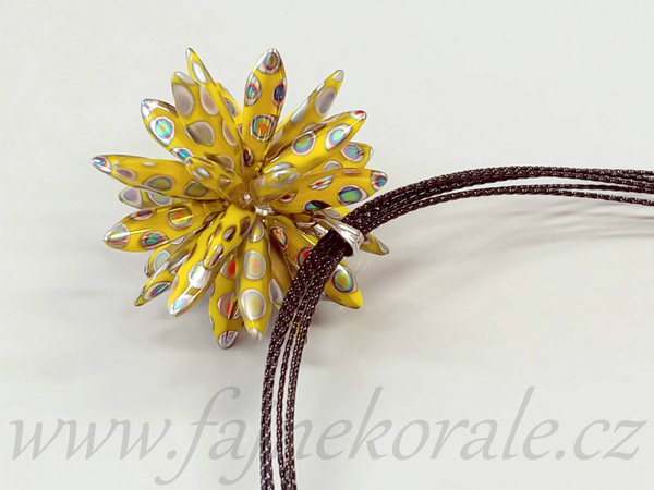 Šlupna jednoduchá otvíravá 7x3 mm, galva stříbro, 1 ks