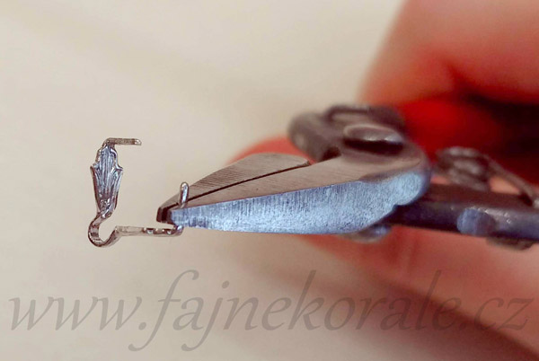 Šlupna s hroty jednoduchá 10x4 mm, galva platina, 1 ks