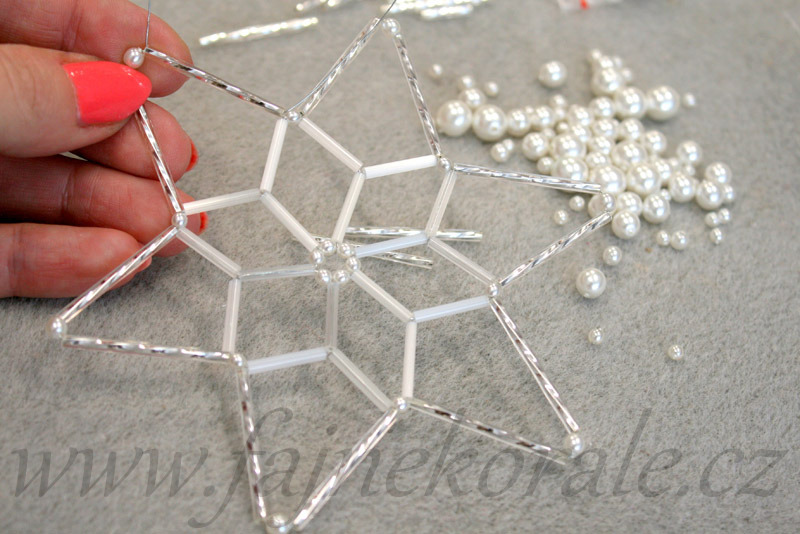 PRECIOSA Bugles-RH, rovné čípky 11,1" (25 mm), 50 ks - bílý atlas