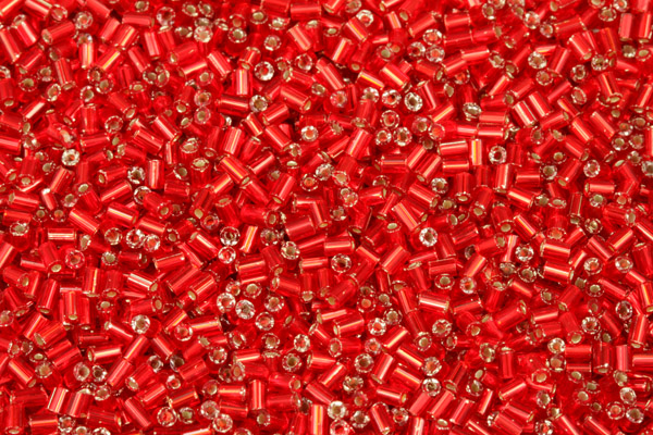PRECIOSA™ dvoukrátky (2cuts) 11/0 (1,8 - 2,0 mm) RH, bal. 50 g - rubínově červená, SL