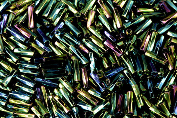 PRECIOSA BuglesHexTw-RH, stáčené hex čípky 3" (6,8 mm), bal. 50 g - zelený iris
