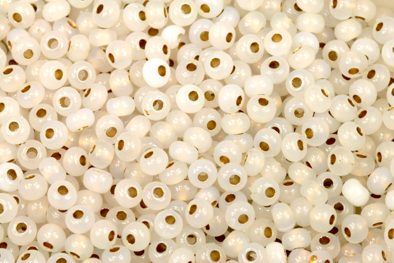 Rokajl Preciosa 6/0 (3,7 - 4,3 mm) SH, bal. 50 g - alabastr, bronzový vtah