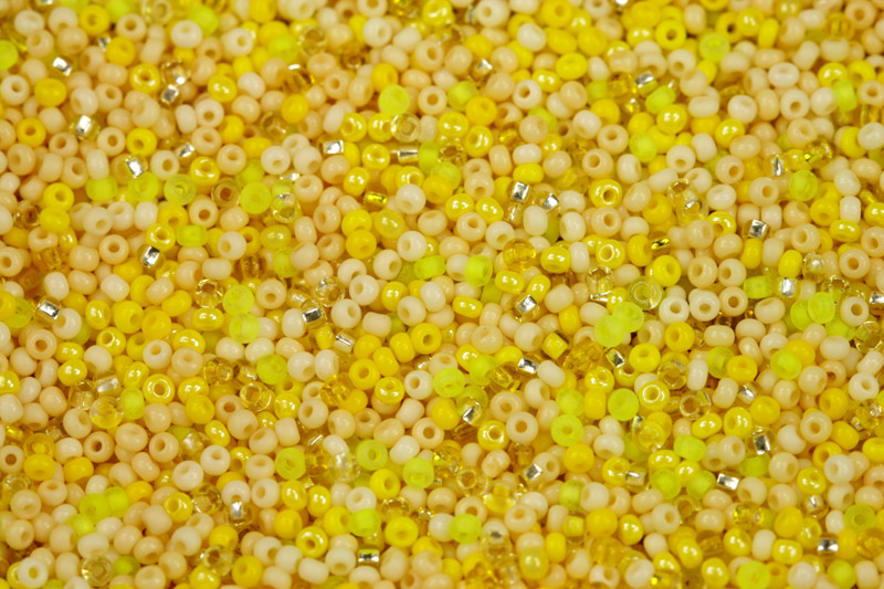 Rokajl Preciosa MIX 11/0 (2,0 - 2,2 mm), bal. 50 g - žlutý mix