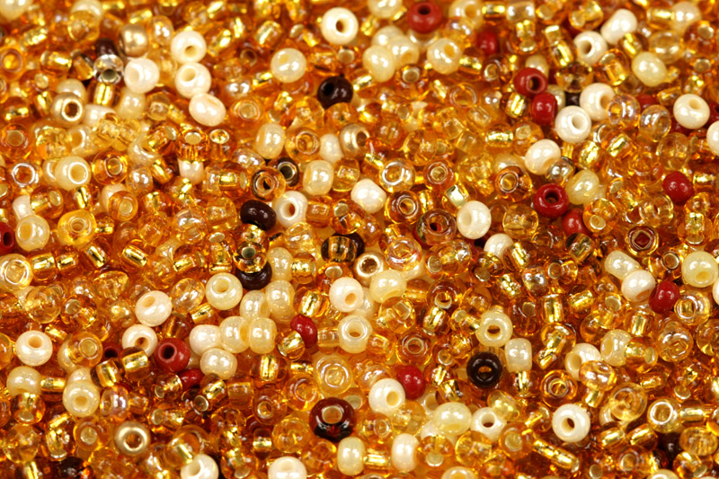 Rokajl Preciosa MIX 8/0 (2,8 - 3,2 mm), bal. 50 g - béžovo-hnědo-zlatý mix