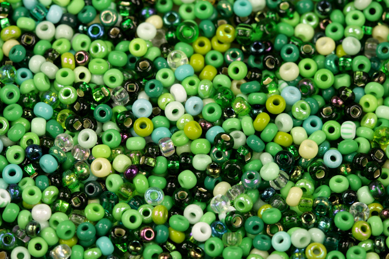 Rokajl Preciosa MIX 8/0 (2,8 - 3,2 mm), bal. 50 g - zelený mix