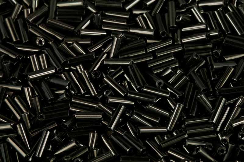 PRECIOSA Bugles, čípky 2" (4,6 mm) rovné RH, bal. 50 g - sytá černá