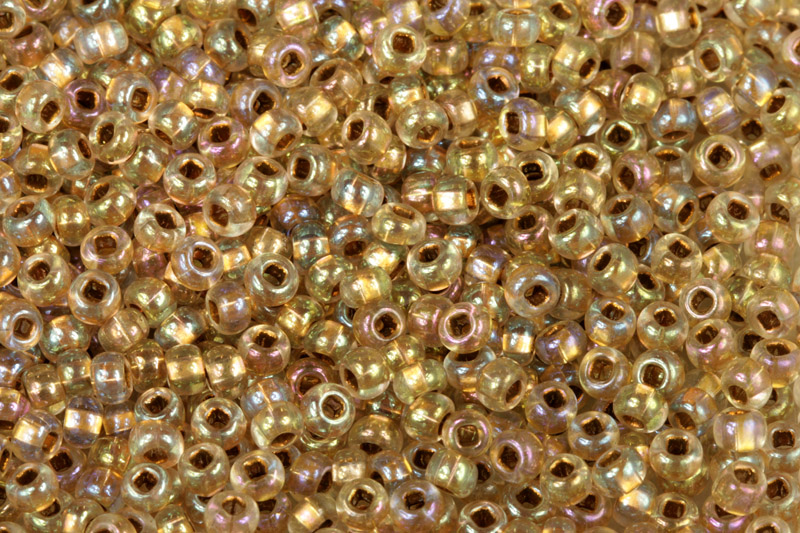 Rokajl Preciosa 6/0 (3,7 - 4,3 mm) SH, bal. 50 g - rainbow na krystalu, metalický vtah