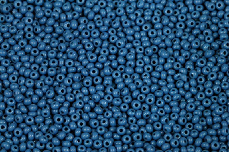 Rokajl Preciosa 10/0 (2,2 - 2,4 mm) RH, bal. 50 g - sytá petrolejově modrá