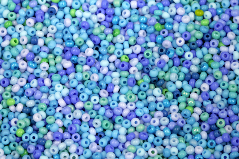 PRECIOSA rokajl MIX 10/0 (2,2 - 2,4 mm) RH, bal. 50 g - pastel. zeleno-fialkovo-modrý mix