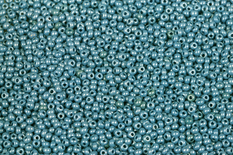 PRECIOSA rokajl 11/0 (2,0 - 2,2 mm) RH, bal. 50 g - modrý listr
