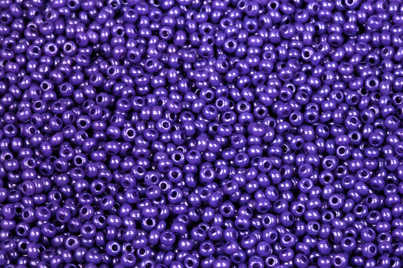 PRECIOSA rokajl 10/0 (2,2 - 2,4 mm) RH, bal. 50 g - tmavě fialová, solgel na alabastru