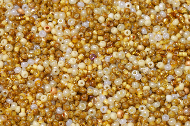 PRECIOSA rokajl MIX 11/0 (2,0 - 2,2 mm), bal. 50 g - skořicově hnědý, travertinový mix