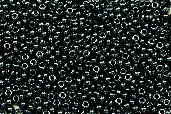 PRECIOSA rokajl 9/0 (2,4 - 2,8 mm) RH, bal. 50 g - sytá černá, hematit, sfinx