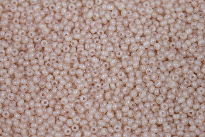 PRECIOSA rokajl 10/0 (2,2 - 2,4 mm) RH, bal. 50 g - béžovohnědá, solgel na alabastru