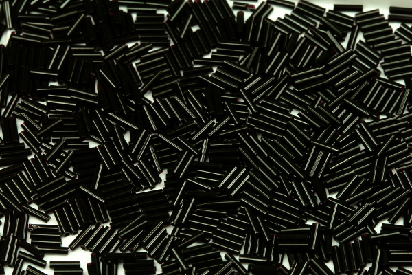 PRECIOSA™ Macco-RH 4x1 mm, bal. 50 g - sytá černá