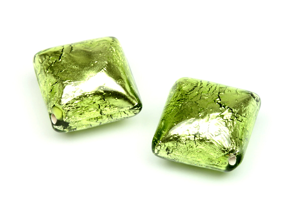 DOPRODEJ - Ručně vinutá perle, polštářek 15x15 mm, 1 ks - zelená se stříbrem