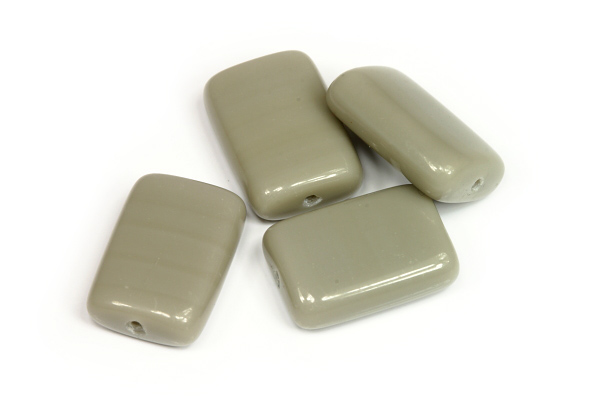 Mačkaný obdélník 15x10 mm, 11 ks/16 cm - sytá šedá