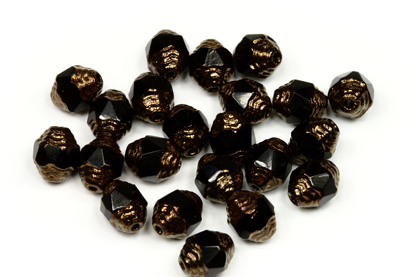 Broušená perle tvarová 8x6 mm, 10 ks - černá s bronzovým listrem
