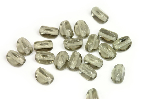 Mačkaný trojhran 7x5 mm, 23 ks/16 cm - transp kouřově šedá (black diamond)