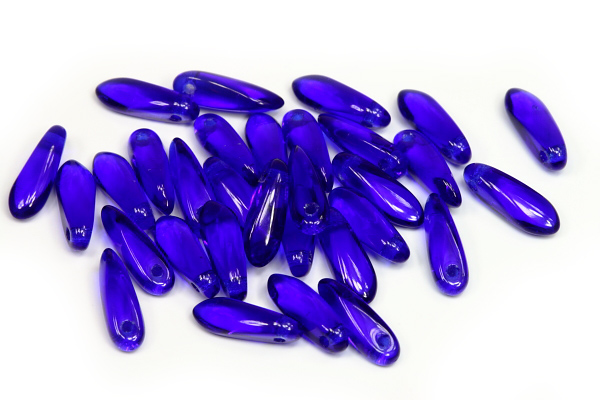 Mačkané jazýčky 3x11 mm, 31 ks - transparentní tmavý safír