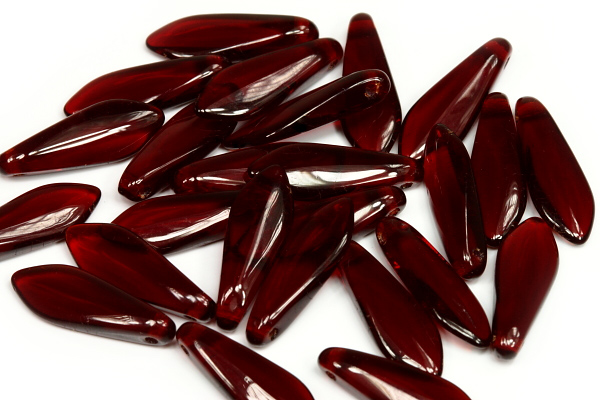 Mačkané jazýčky 5x16 mm, 25 ks - transparentní granátově červená