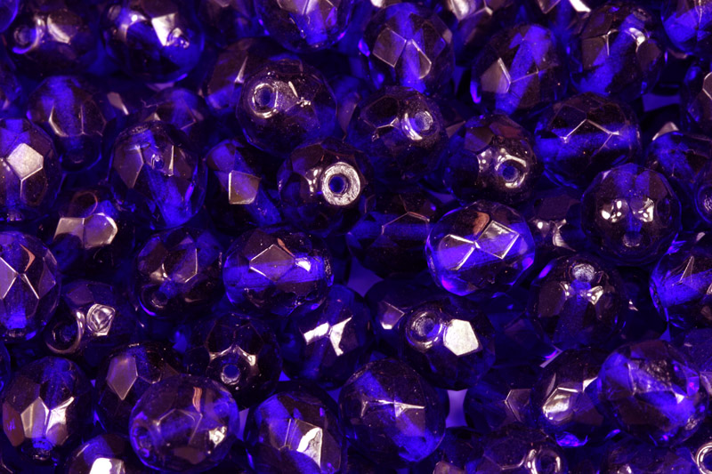 Broušená kulička ohňovka 8 mm, 20 ks/16 cm - transparentní kobaltově modrá