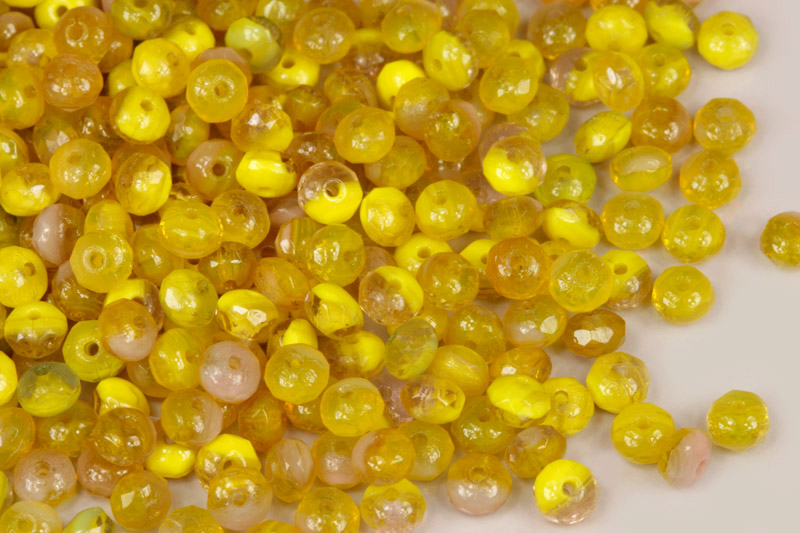 Broušené korálky slavík 3x5 mm, 50 ks/16 cm - žlutá žíhaná