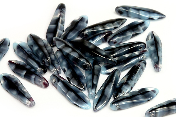 Mačkané jazýčky 5x16 mm, 25 ks - světle modro-černé žíhané měsíční sklo