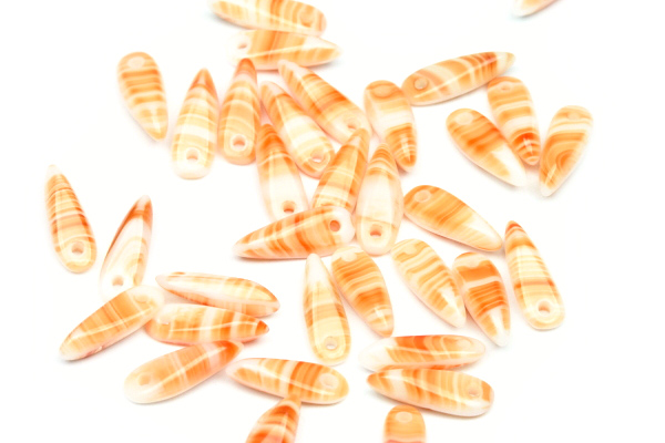 Mačkané jazýčky 3x11 mm, 35 ks - červený achát, proužkovaná