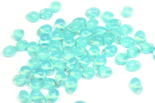 Mačkaná slzička s příčnou dírkou 4x6 mm, 65 ks