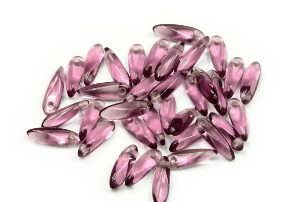 Mačkané jazýčky 3x11 mm, 35 ks - transparentní ametyst