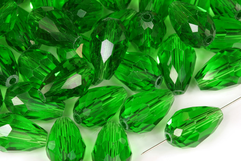 Broušené korálky hrušky 15x10 mm, 5 ks - transparentní chrysolitově zelená