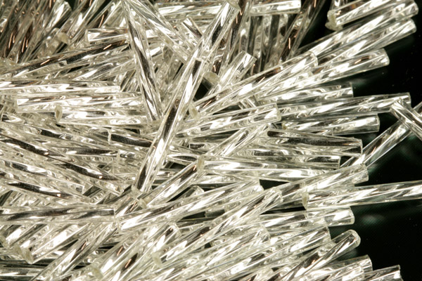 PRECIOSA Bugles-SH, stáčené čípky 8,9" (20 mm), 50 ks - krystal, stříbrný průtah (SL)