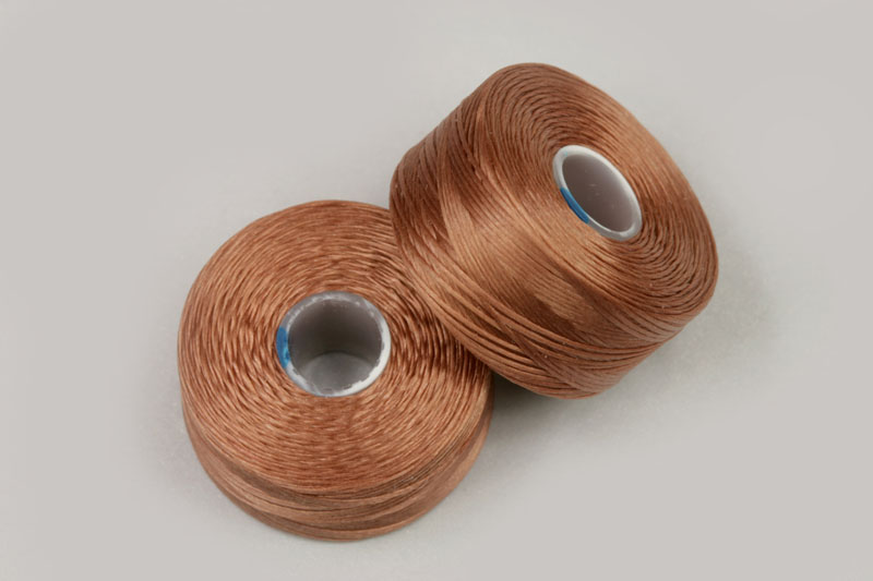 Superlon (S-lon) nit AA (0,09 mm), cívka 68 m, světle měděná (light copper)