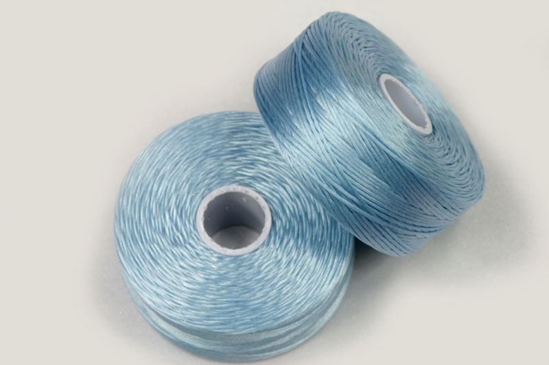 Superlon (S-lon) nit D (0,11 mm), cívka 71 m, světle modrá (light blue)