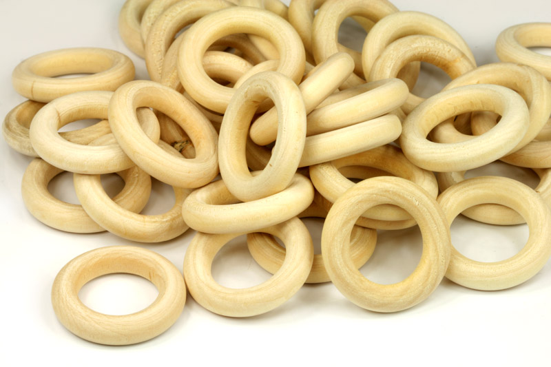 Dřevěný kroužek dekorační průměr 30 mm, tl. 6 mm, 1 ks - surové dřevo