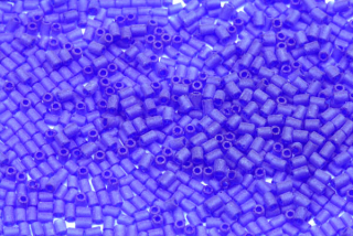 PRECIOSA Bugles-RH, rovné čípky 1" (2,3 mm), bal. 50 g - safírově modrá, matná