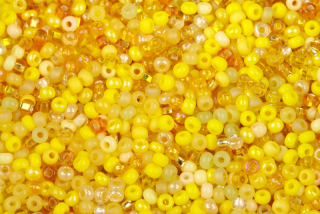 PRECIOSA rokajl MIX 8/0 (2,8 - 3,2 mm), bal. 50 g - žlutý mix