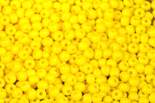 PRECIOSA rokajl 6/0 (3,7 - 4,3 mm) RH, bal. 50 g - sytá (kanárkově) žlutá