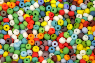 PRECIOSA rokajl MIX 6/0 (3,7 - 4,3 mm), bal. 50 g - sytý matný barevný mix