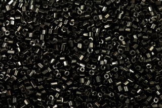 PRECIOSA dvoukrátky (2cuts) 10/0 (2,0-2,2 mm) RH, bal. 50 g - sytá černá