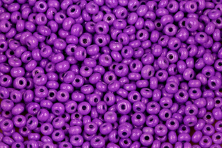 PRECIOSA rokajl 8/0 (2,8 - 3,2 mm) RH, bal. 50 g - fialová, barvená křída