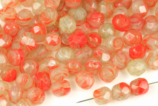 Broušená kulička ohňovka 7 mm, 23 ks/16 cm - béžovo-červená žíhaná