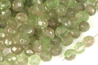 Broušené korálky ohňovky 8 mm, 20 ks/16 cm - zelená žíhaná