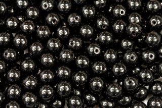 Mačkané korálky kuličky 6 mm, 27 ks/16 cm - sytá černá
