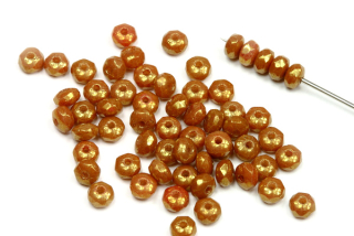 Broušené korálky slavík 2,5x4 mm, 60 ks/16 cm - listr červená terakota na isabele