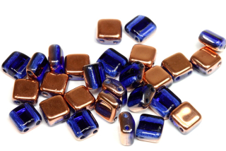 Silky beads 6x6 mm, 30 ks - transp. safírově modrá se spodním pokovem zlato Capri