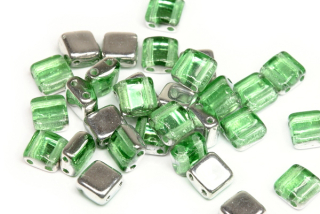 Silky beads 6x6 mm, 30 ks - světle zelená, peridot se spodním stříbrným pokovem