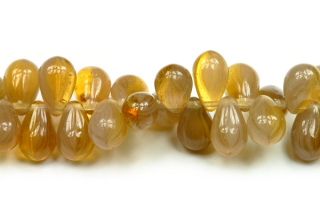 Mačkané korálky slzičky, hrušky, 6x9 mm, příčná dírka, 35 ks - béžovo-hnědá žíhaná